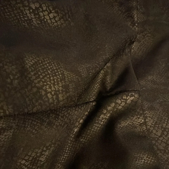 Snake print faux leather leggings - Picture 2 of 2